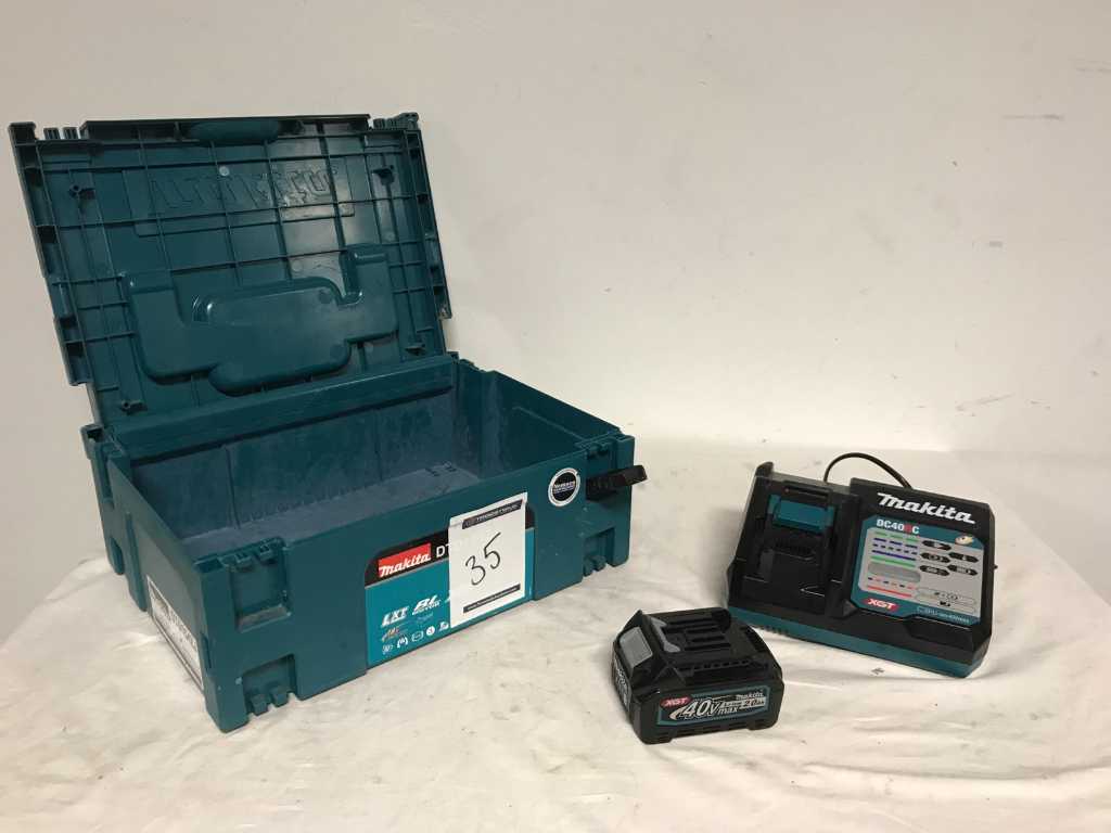 Makita 40v online charger