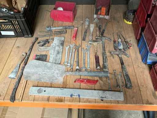 Divers outils manuels