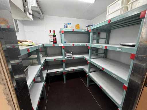 Installation de rack REA Cold Room