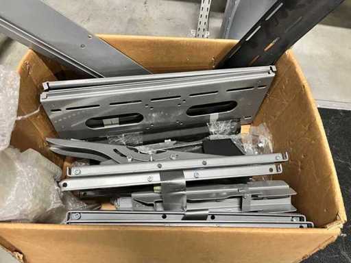 Varie - Supporti per pareti di lotti misti