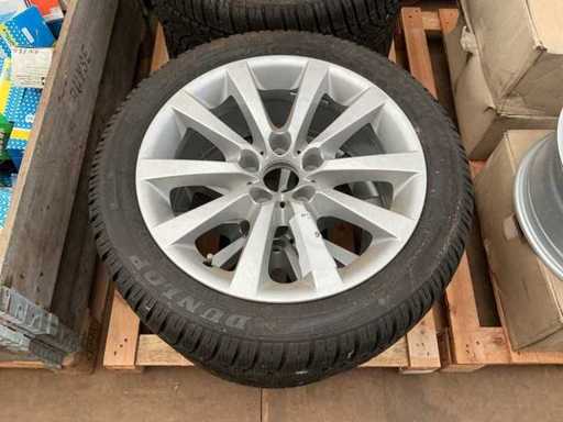 Dunlop Winterbanden 245/45 R18 Band, wiel en velg (4x)