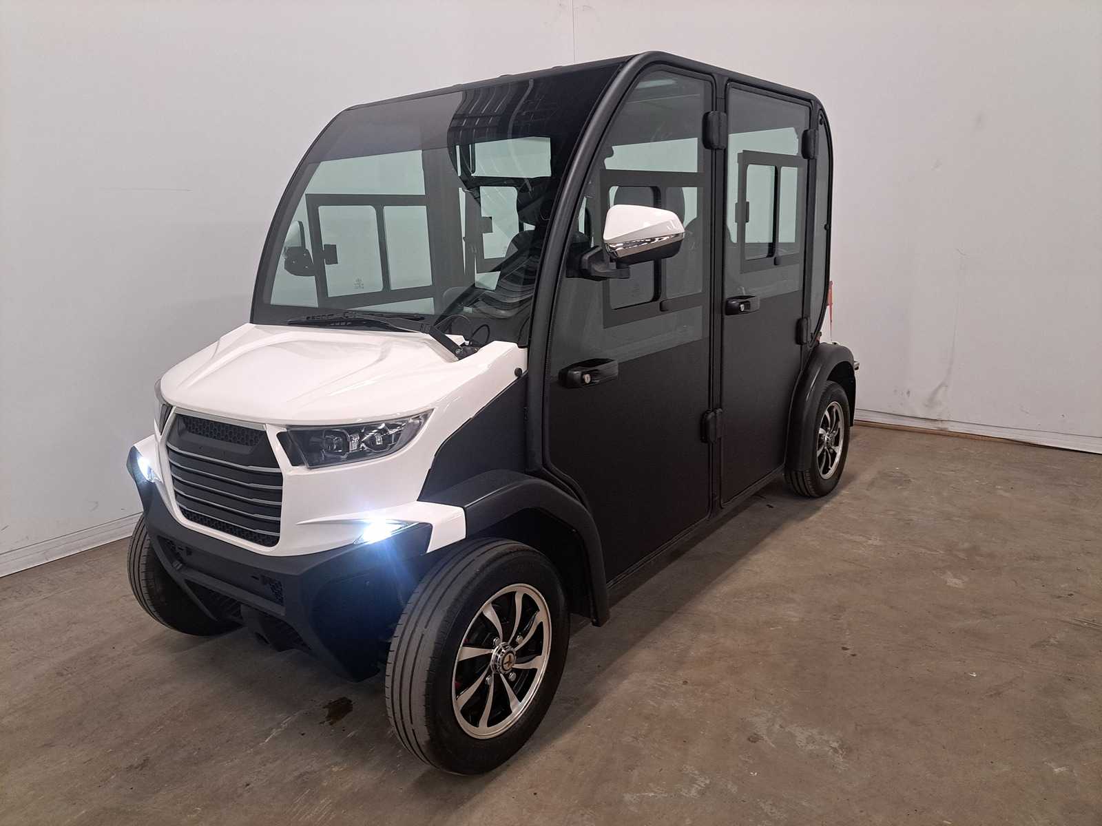 202l Italcar L4S Electric Commercial Vehicle