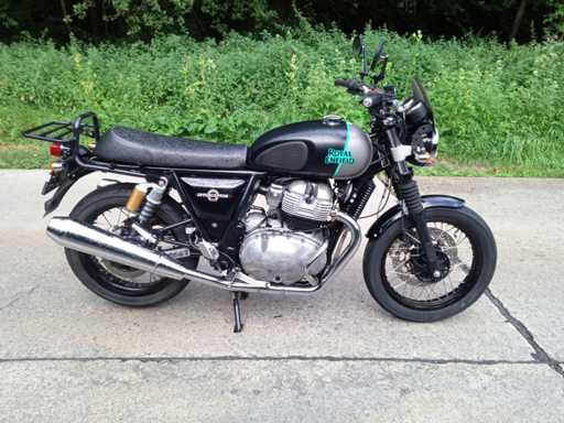 Motociclet? Royal Enfield Interceptor GT 650 2022
