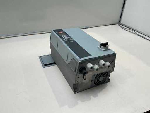 Danfoss VLT FC-102P1K5T4P55H1XGX1... Convertitore di frequenza