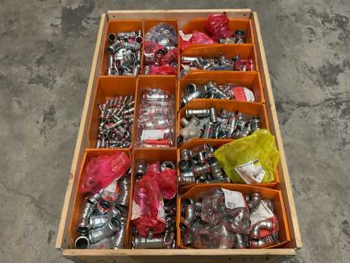 Lot de raccords à sertir