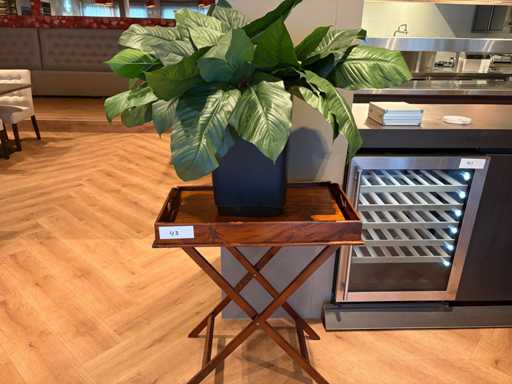 Măsuță laterală cu plantă artificială