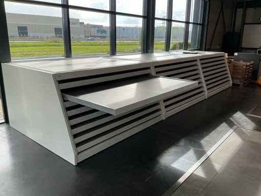 Armoire en carrelage (3x)