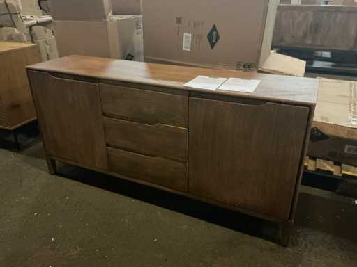 Jiro Sideboard