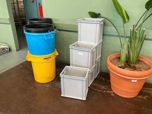 Transoplast Stacking Crates (6x)