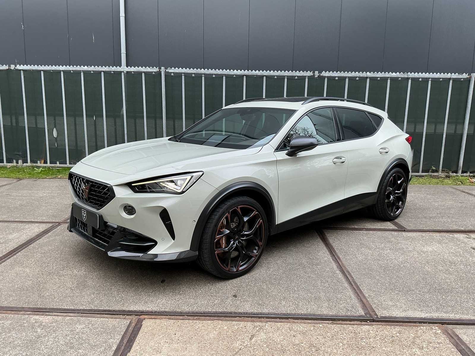 CUPRA – Formentor VZ5 – 2.5 TFSI Carbon edition – Car – 2023