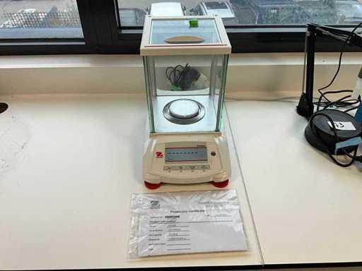 Scara de precizie OHAUS PIONEER PX125D