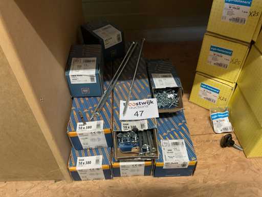 8 Schachteln lange Holzschrauben