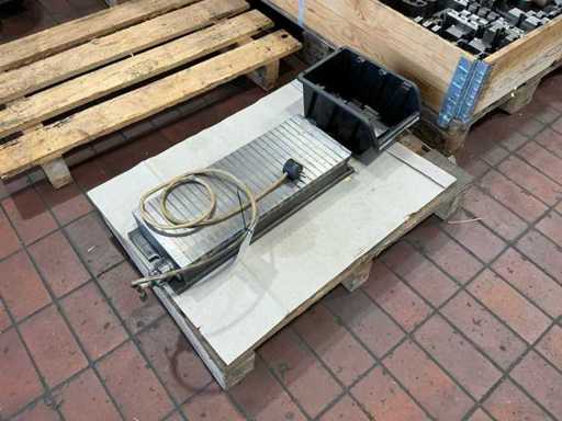 JUNG Magnetische Klemplaat