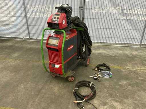 2017 FRONIUS TransSteel 5000 MIG welding machine