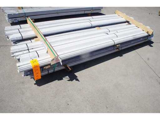 129 lm Grenen halfrond latten 12x24mm