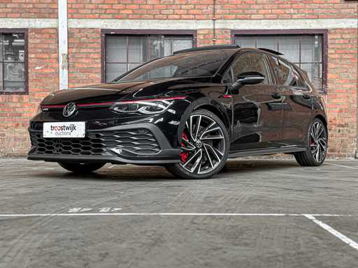 Volkswagen GTI ClubSport VIII 2.0 TSI (Golf 8) 300pk 2021, Z-241-GH