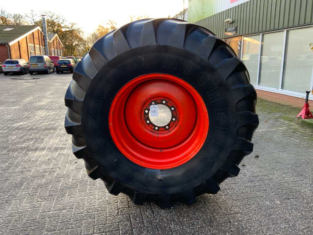 Michelin Tire with rim