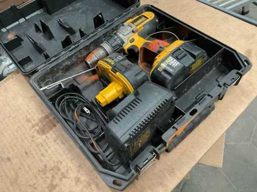 Wiertarka DeWalt DCD950