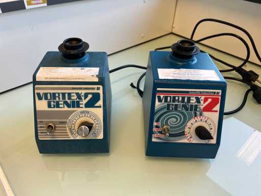 Scientific Industries - Vortex Genie 2 G560E - Agitateurs vortex (2x)