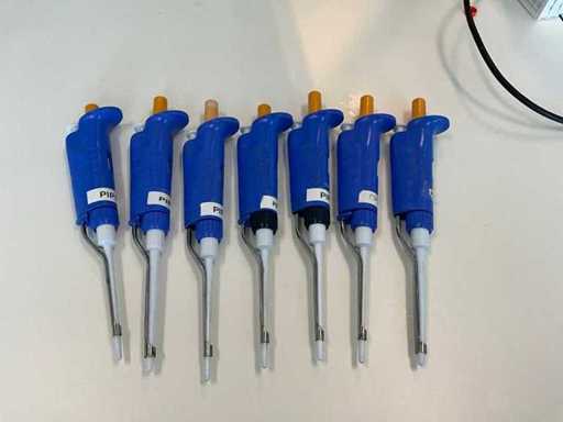 GILSON PIPETMAN Pipette Set (7x)