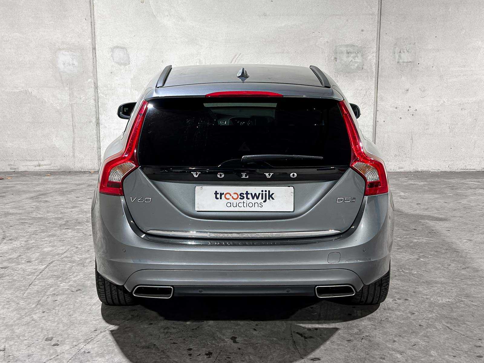 Volvo V60 2.4 D5 Twin Engine Special Edition 163pk 2015, NH-759-L