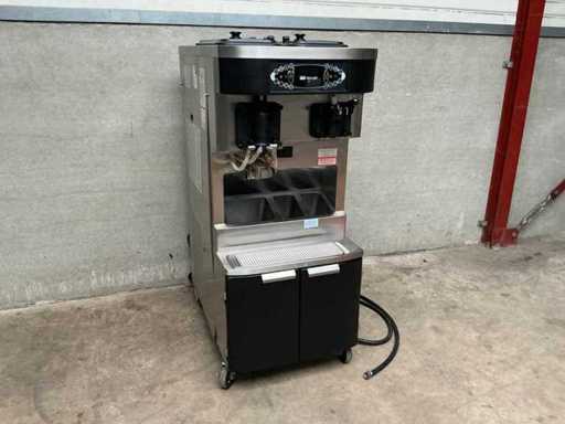 Taylor - C 606 - Softijs en milkshake machine