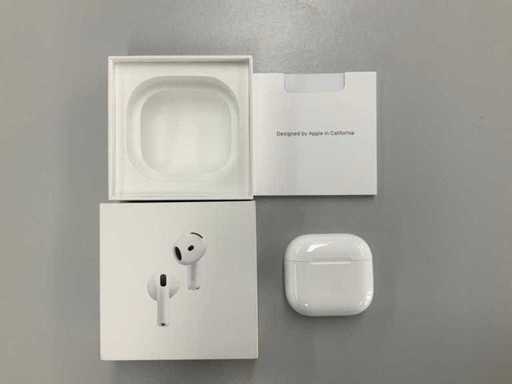 Apple A3055 AirPods 4 with Active Noise Cancellation FMI