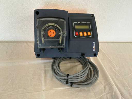 Unitate de control a pompei flexibile ProMinent Dulco pentru dozarea valorii pH-ului