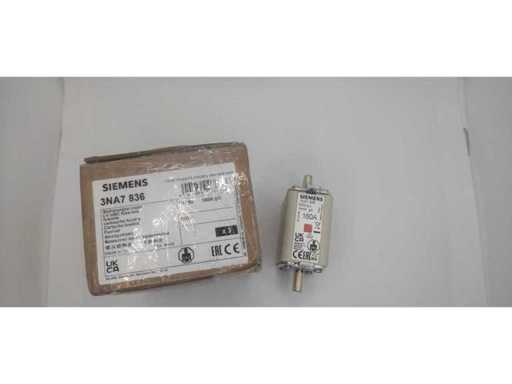 SIEMENS - 3NA7836 - NH Zekeringlink NH 00 160A gG 500V (3x)