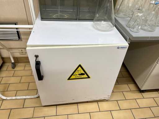 Trionyx - Armoire produit chimique