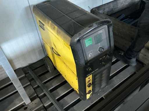 Esab Mig C280 pro 4WD MIG welding machine