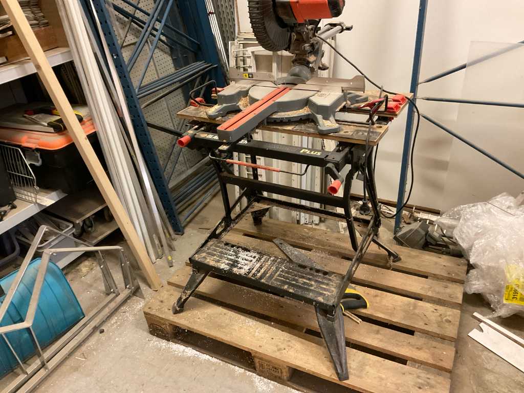 Black Decker BES700 Radial arm saw Troostwijk Auctions