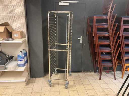 Saro Liam bakkerij regaalwagen