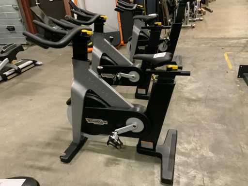 Technogym Groupcycle conectează Spinningbike