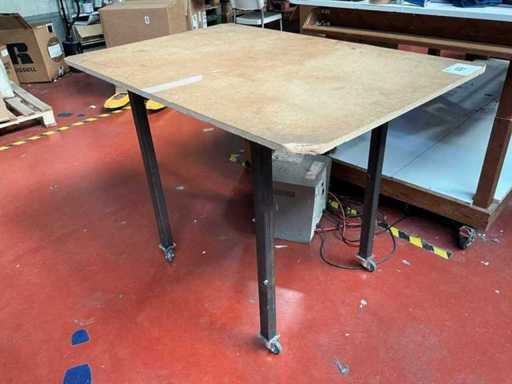 Verrijdbare werktafel (14x)