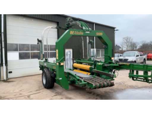 8a1fc106-fc60-4e11-ac12-198095b1af31.mp4