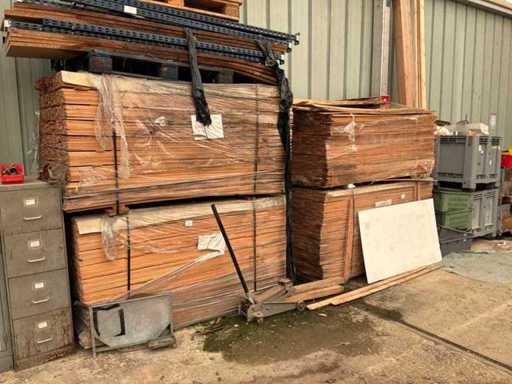 Wooden plank set