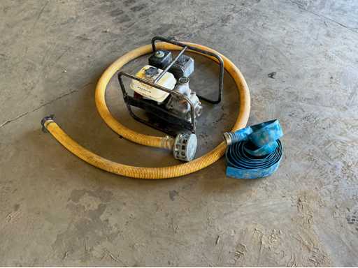 Pompe à eau Honda avec carters