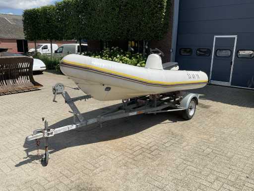 Dériveur Zodiac Rib « propulsion à réaction »