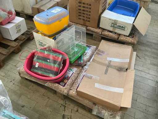Stock of various accessories for animals