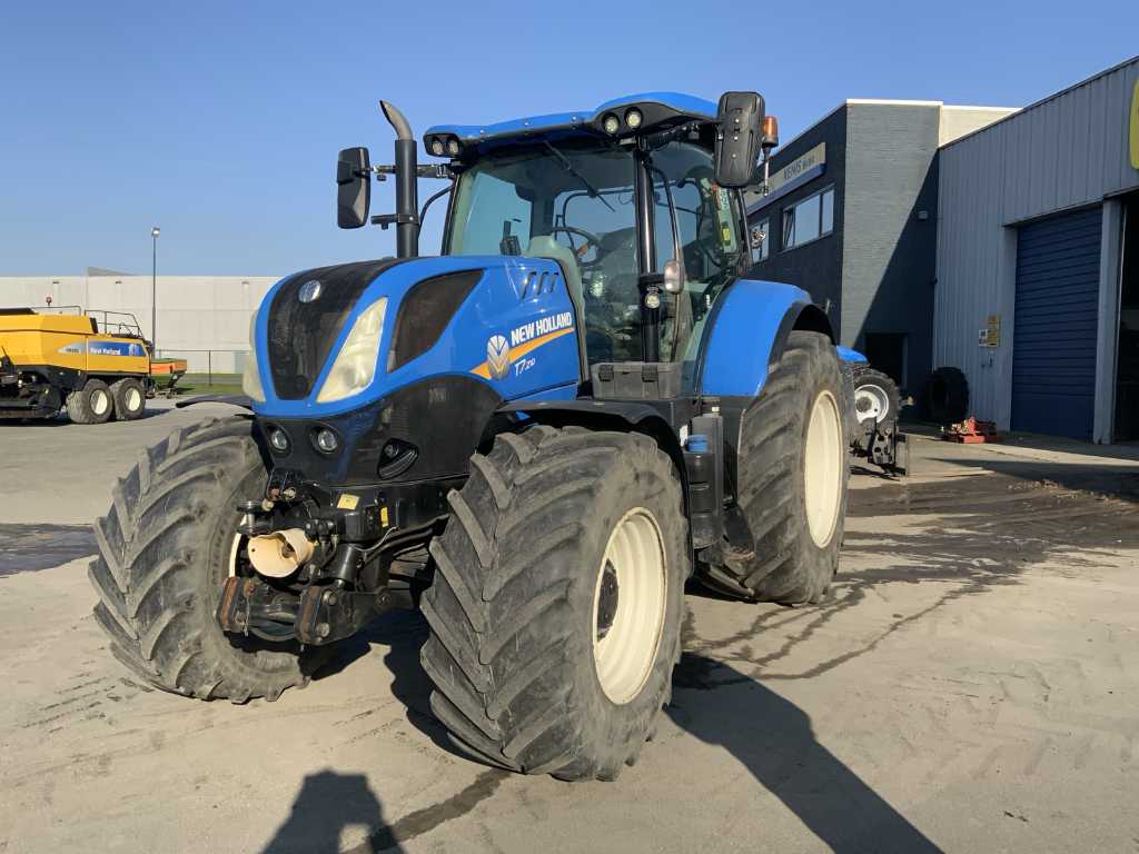 2016 New Holland T7.210 Tractor agricol cu tracțiune integrală