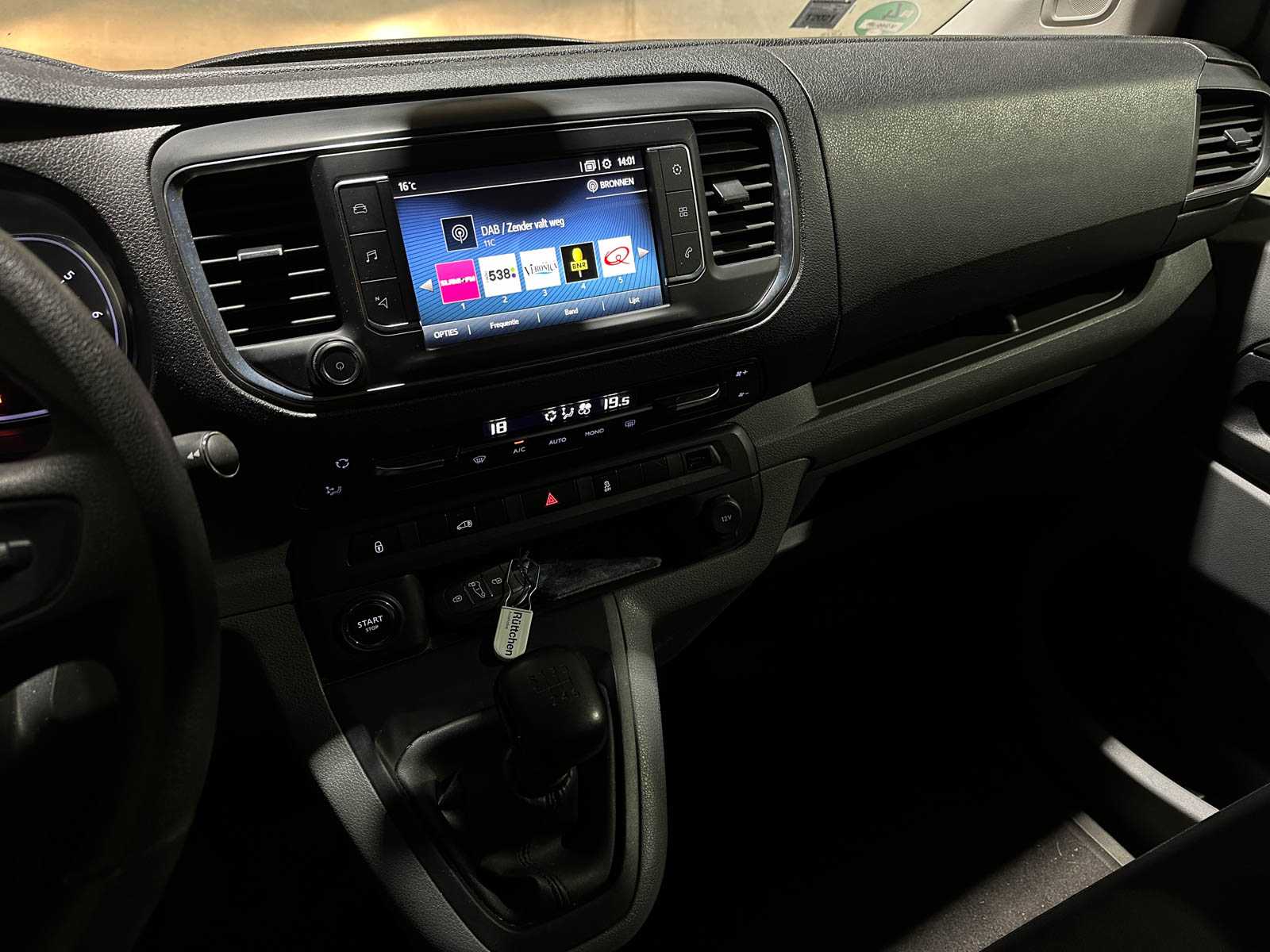 Toyota PROACE Compact 1.6 D-4D Professional 114pk 2017 (Origineel-NL), V-346-JR