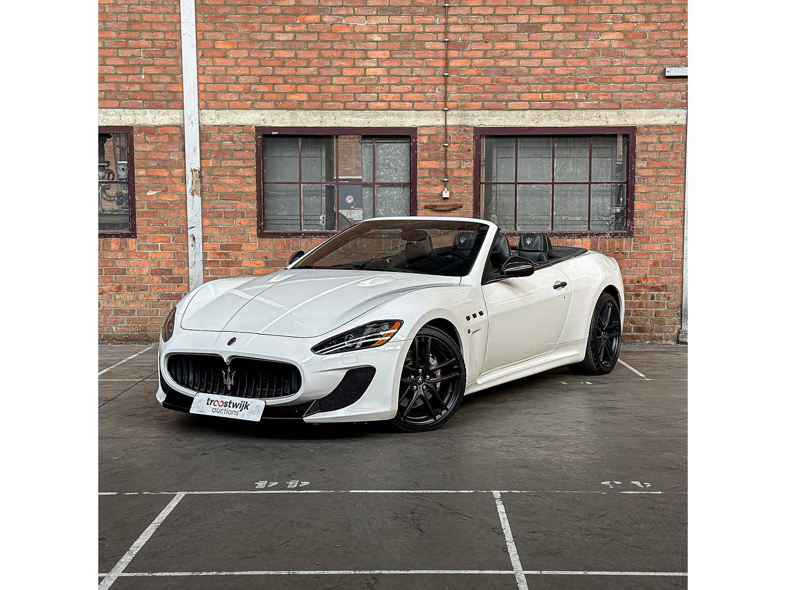 Maserati MC Stradale Gran Cabrio 4.7 V8 -MC Sportline- 460pk 2015 GranTurismo