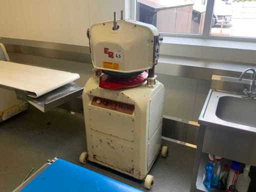 Machine d’arrondi ER