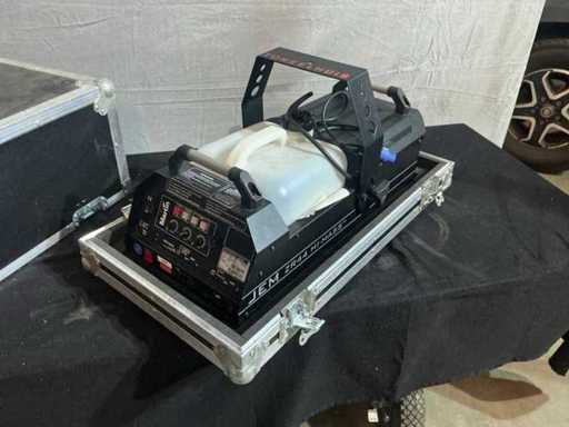 Martin JEM ZR44 Hi-Mass Fog Machine