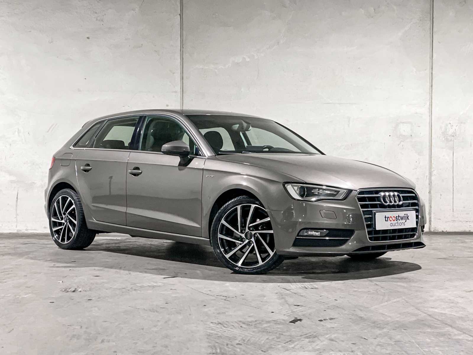 Audi A3 Sportback 1.4 TFSI Ambition Pro Line plus g-tron 110hp 2014, 7-TLL-20