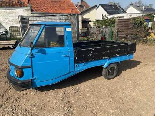 Piaggio - APE P3 - Dubă cu trei roți