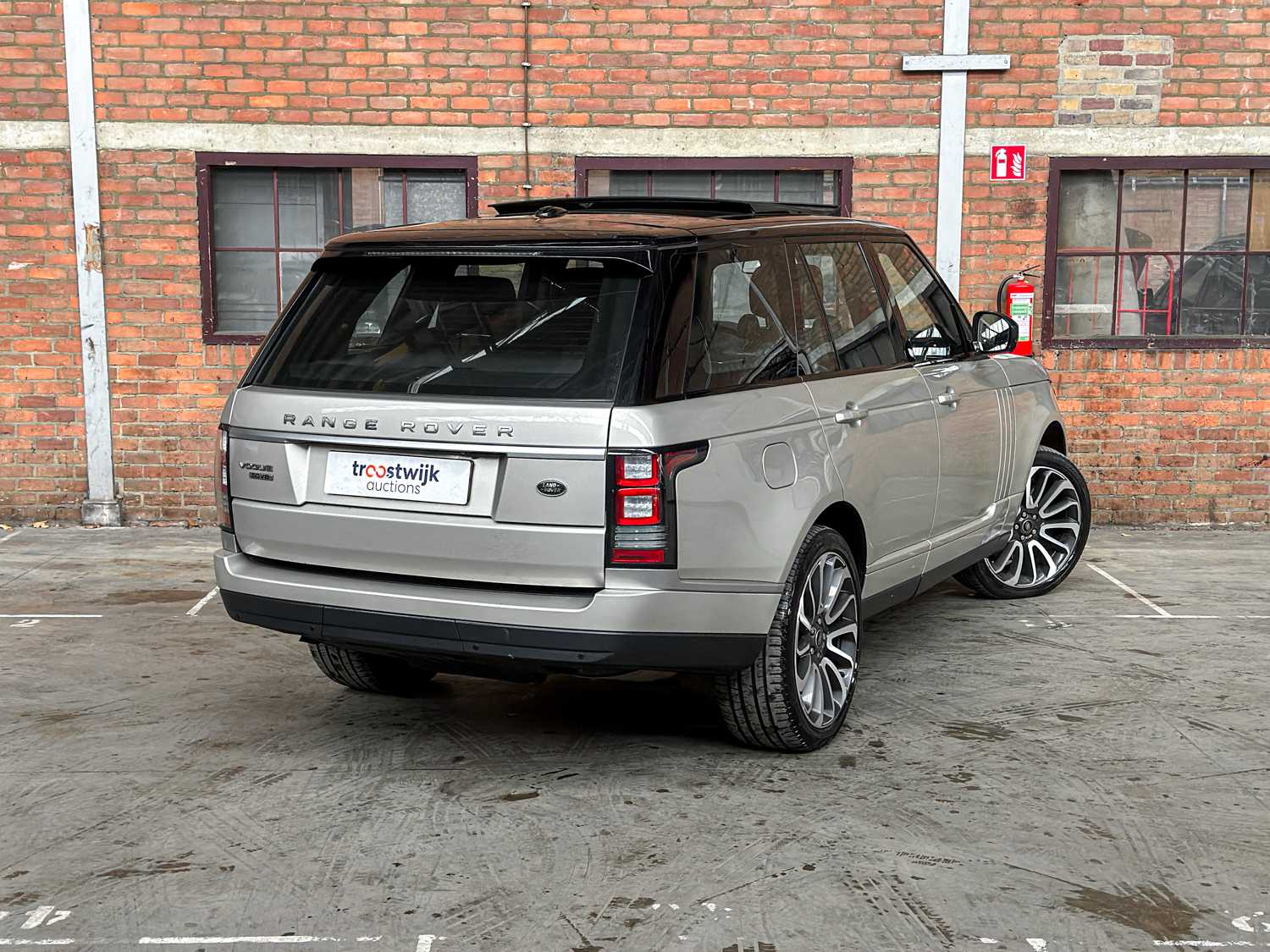 Land Rover Range Rover 4.4 SDV8 Autobiograpy 340pk 2014 (Origineel-NL), 4-THS-30