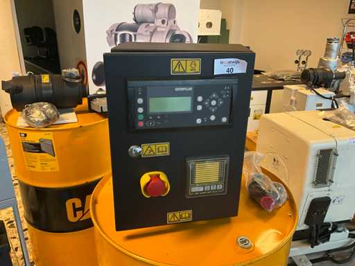 Controllo del generatore di corrente Caterpillar