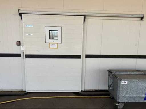 Cold store door